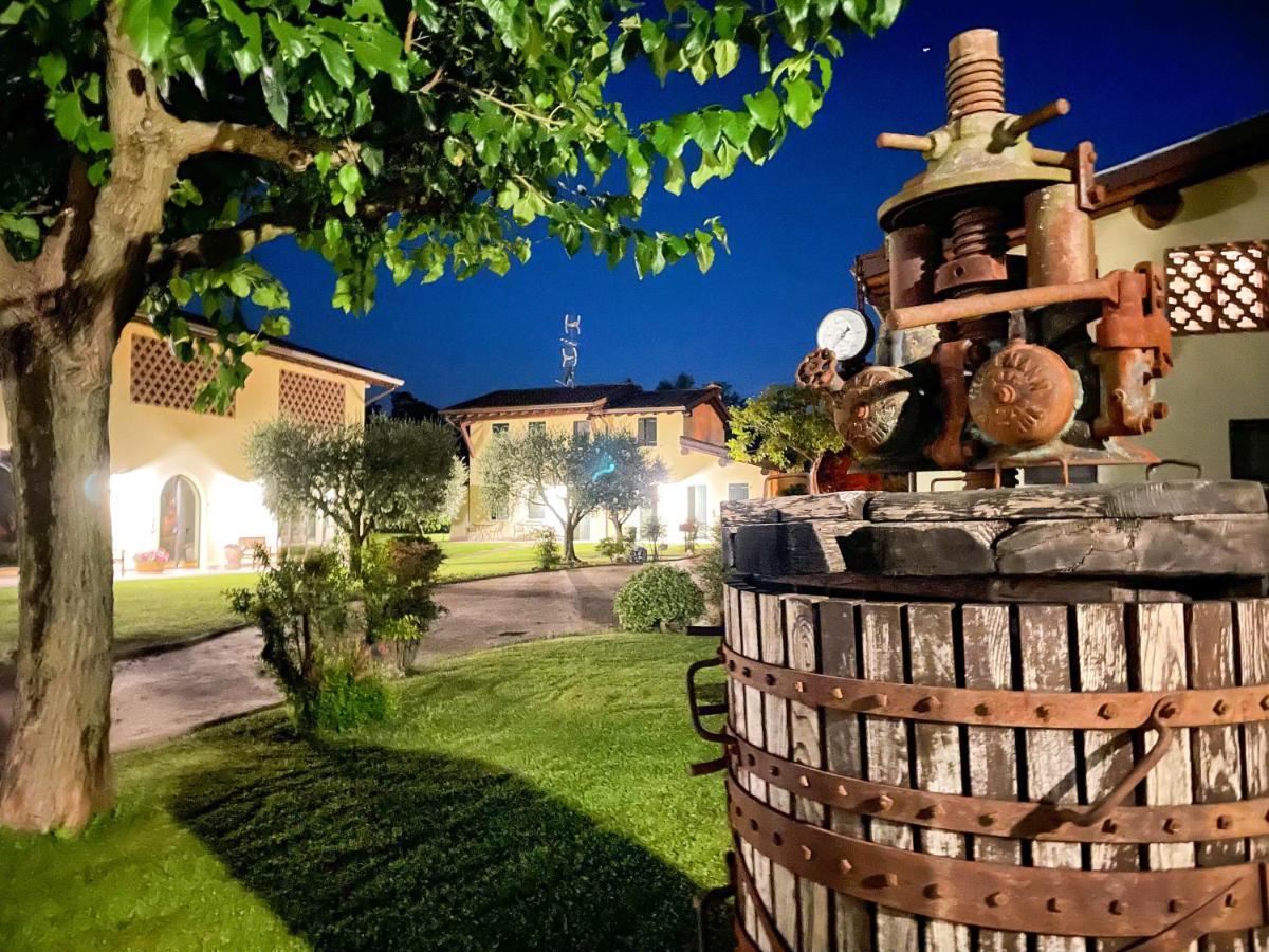 Agriturismo Bitturelli Понти-суль-Минчо Экстерьер фото